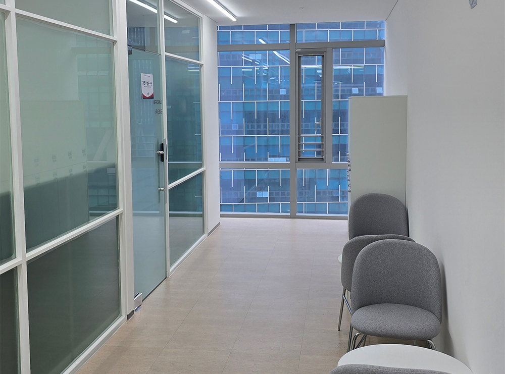 8층 입주공간 사진